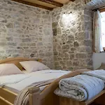 Salvezani * Σπλιτ