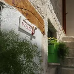 Salvezani * Σπλιτ