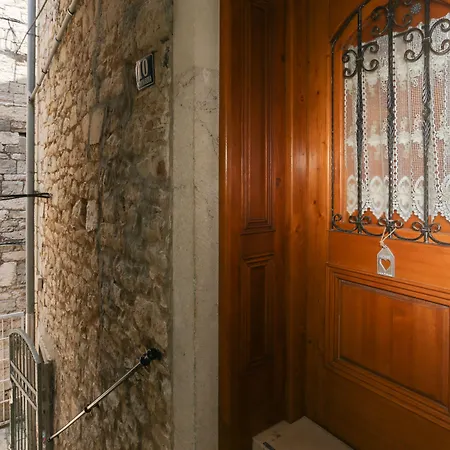Salvezani Apartment
