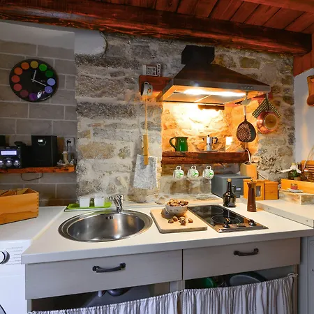 Apartment Salvezani *