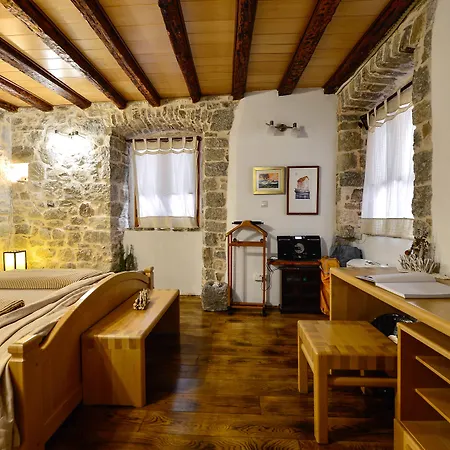 Apartament Salvezani